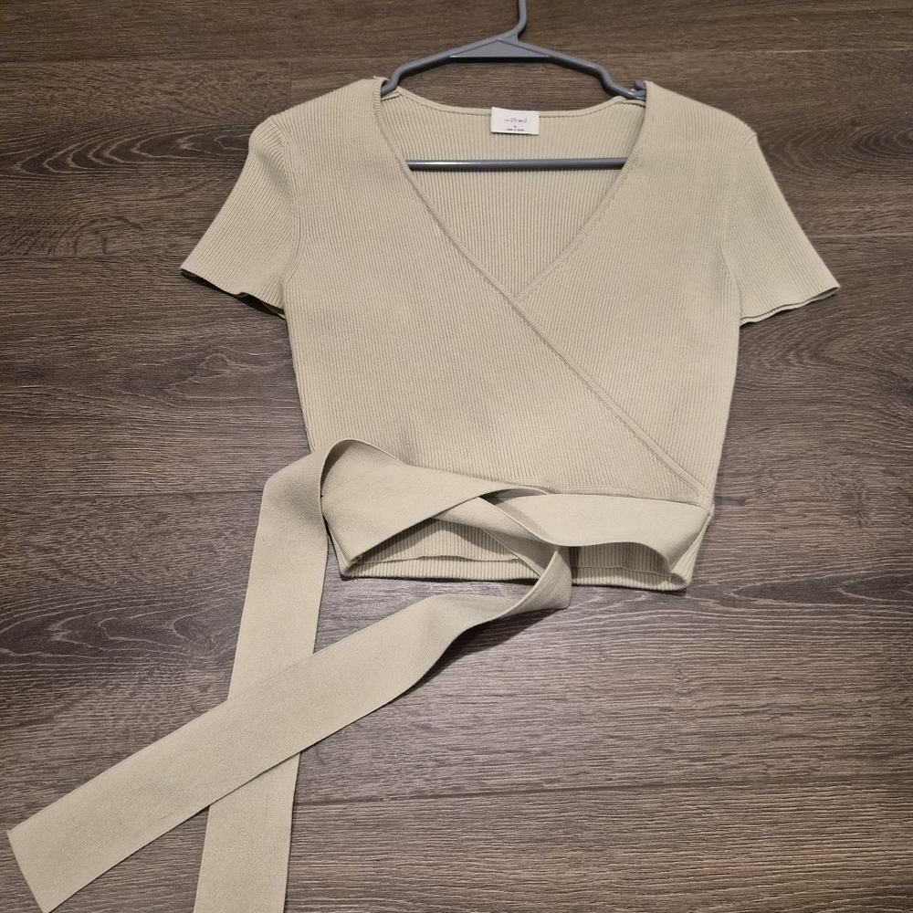 Wilfred Ribbed Wrap Blouse